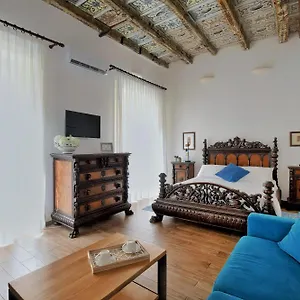 iflat-palazzo-ragusi.palermohotels.org/